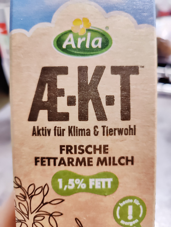 AE-K-T, frische fettarme Milch 1,5% von Teddyine | Hochgeladen von: Teddyine