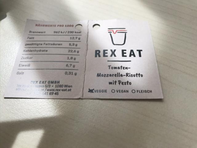 Rex Eat: Tomaten-Mozzarella-Risotto mit Pesto | Hochgeladen von: chriger