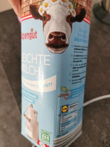 Leichte Milch, 0.9% Fett by anna_mileo | Hochgeladen von: anna_mileo