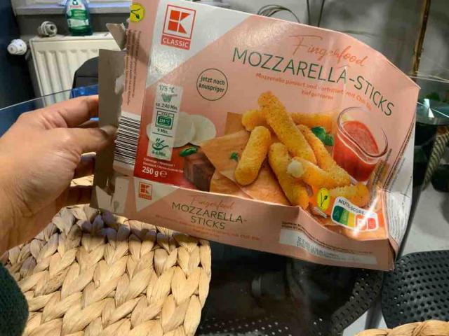 Mozzarella-Sticks by lavlav | Uploaded by: lavlav