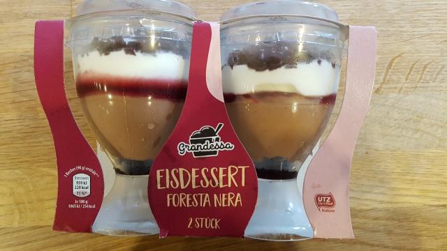 Eisdessert, Foresta Nera von frnzm | Hochgeladen von: frnzm