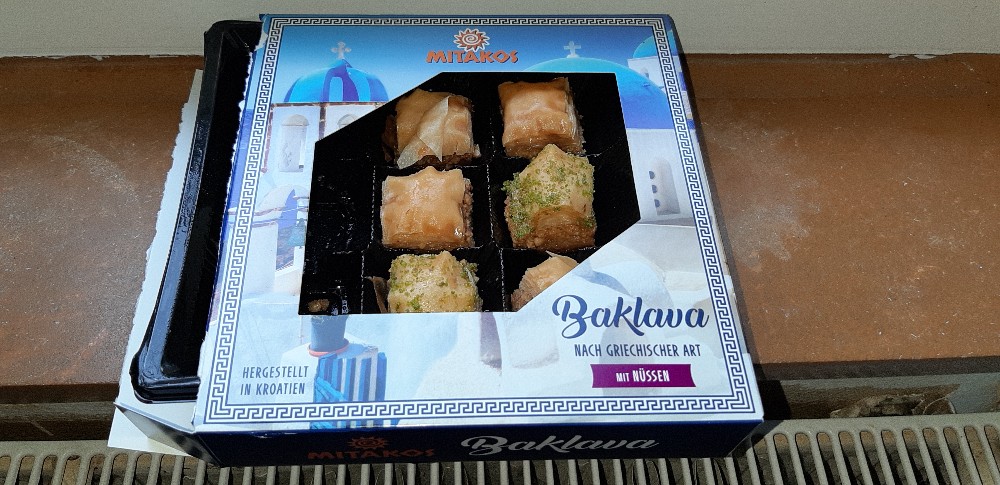 Baklava, mit Nüssen von mi6ka | Hochgeladen von: mi6ka