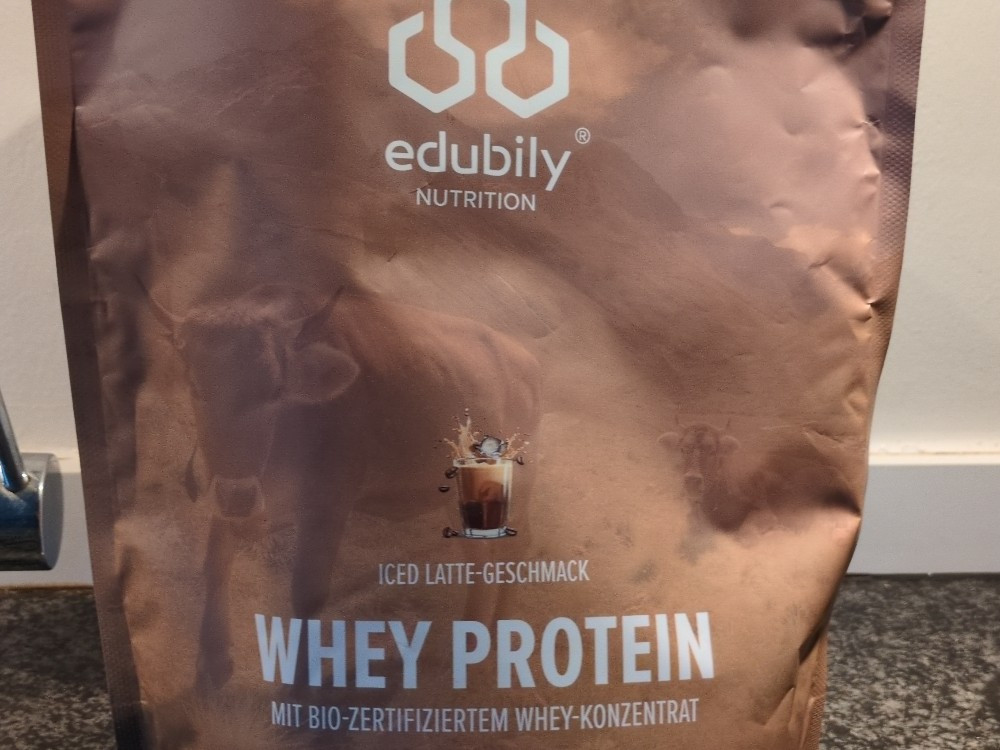 Hochgeladen von: calb90