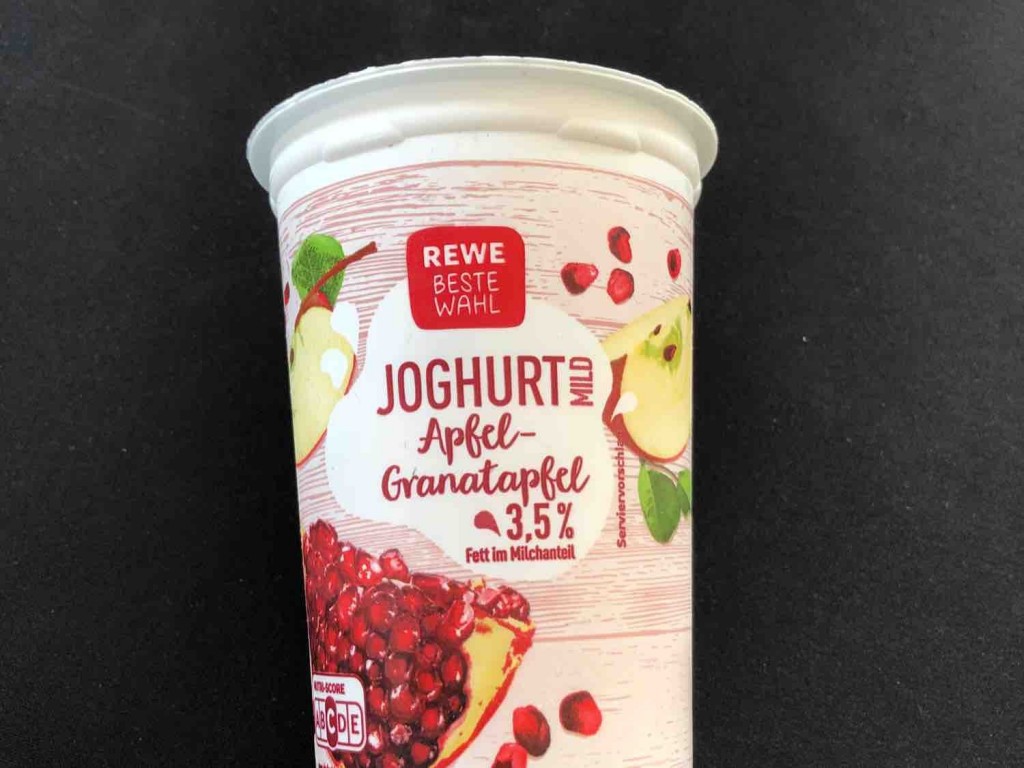 Joghurt mild Apfel - Granatapfel, 3,5% Fett im Milchanteil von J | Hochgeladen von: JakobHenke