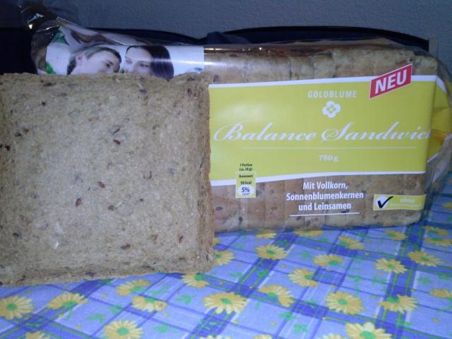 Goldblume, Balance Sandwich | Hochgeladen von: lillitraeumerin
