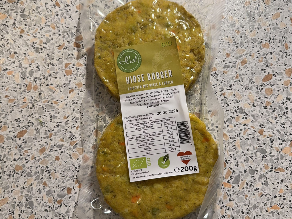 Hirse Burger, Laibchen mit Hirse und Erbsen von SyAnMi | Hochgeladen von: SyAnMi Hirse Burger, Laibchen mit Hirse und Erbsen von SyAnMi | Hochgeladen von: SyAnMi