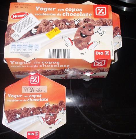 Dia% - Yogur con copos recubiertos de chocolate | Hochgeladen von: Schwarzbär