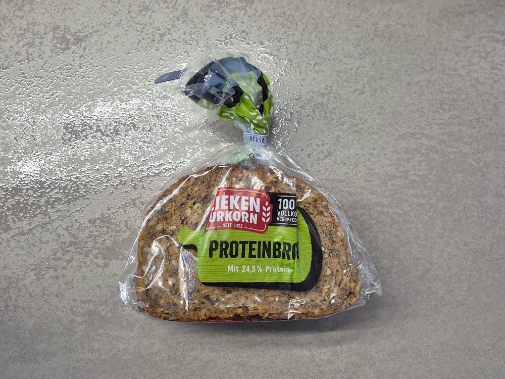 Proteinbrot, mit 24,5% Protein von annaschloesser | Hochgeladen von: annaschloesser Proteinbrot, mit 24,5% Protein von annaschloesser | Hochgeladen von: annaschloesser