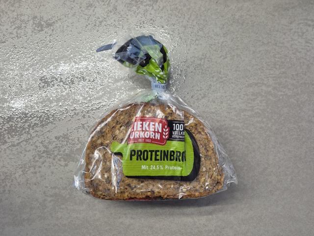Proteinbrot, mit 24,5% Protein von annaschloesser | Hochgeladen von: annaschloesser Proteinbrot, mit 24,5% Protein von annaschloesser | Hochgeladen von: annaschloesser