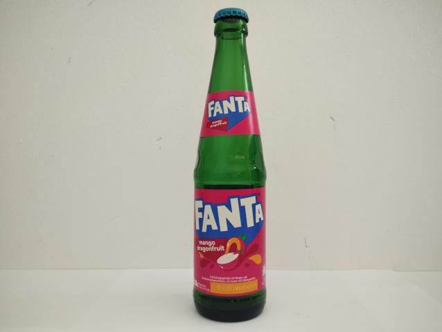 Fanta - Mango & Dragonfruit, Mango, Drachenfrucht | Hochgeladen von: micha66/Akens-Flaschenking