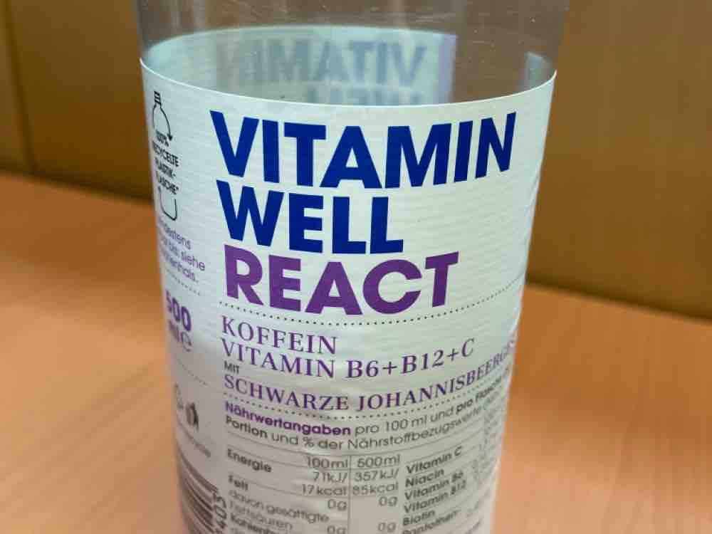 Vitamin Well React, Koffein Vitamin B6+B12+C mit Schwarze Johann | Hochgeladen von: GraefinVonHohenembs