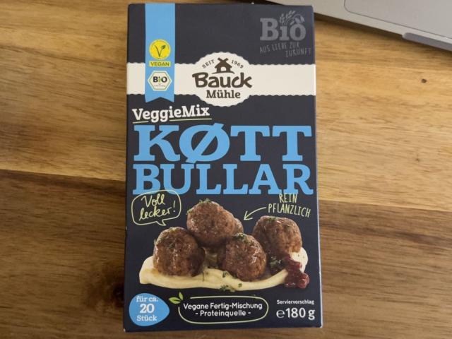 Uploaded by: elenasteri Uploaded by: elenasteri