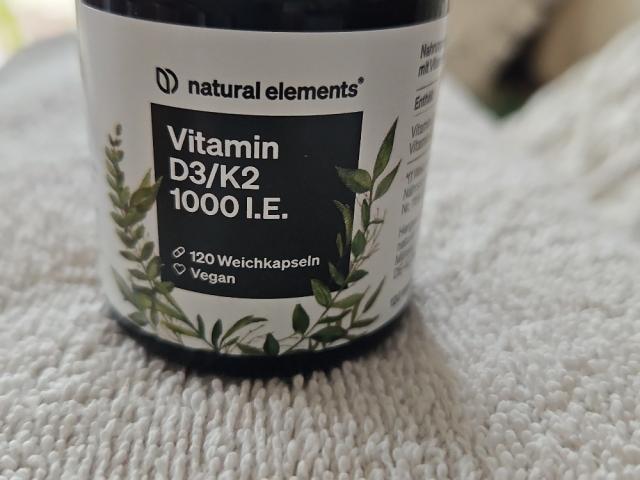 Hochgeladen von: JudyWe Hochgeladen von: JudyWe