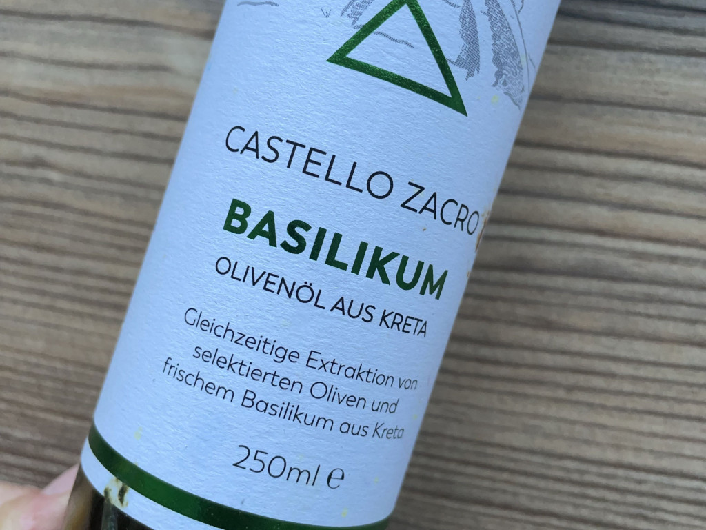 Castello Zacro Basilikum von MichelaHauke | Hochgeladen von: MichelaHauke Castello Zacro Basilikum von MichelaHauke | Hochgeladen von: MichelaHauke