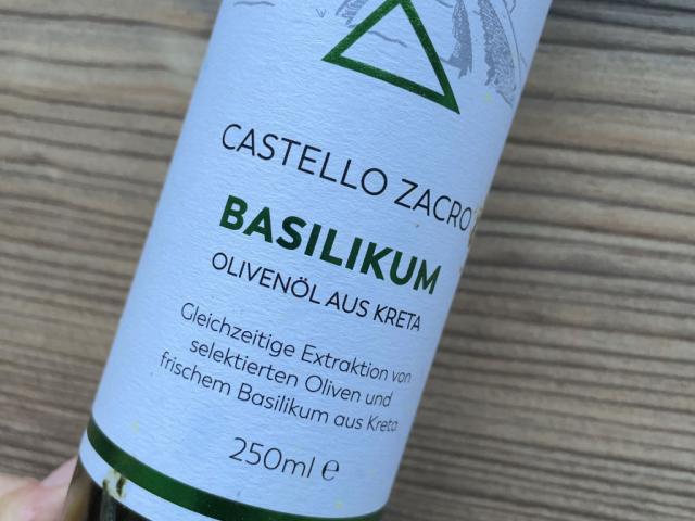 Castello Zacro Basilikum von MichelaHauke | Hochgeladen von: MichelaHauke Castello Zacro Basilikum von MichelaHauke | Hochgeladen von: MichelaHauke