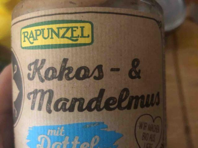 Kokos - & mandelmus, mit Dattel by CeMaGo | Uploaded by: CeMaGo
