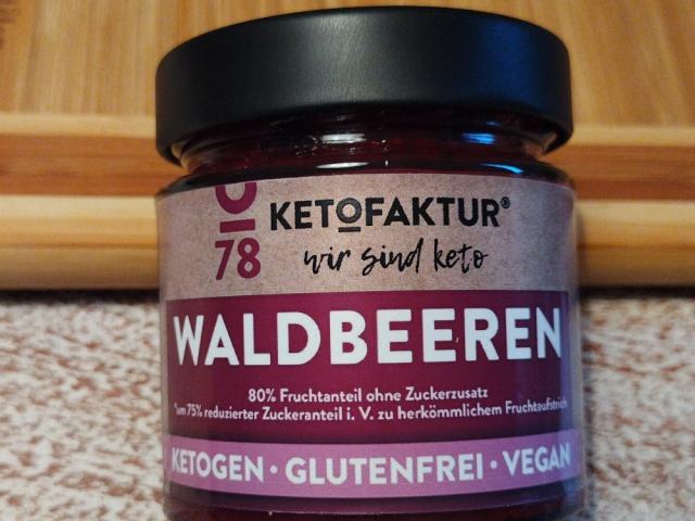 Hochgeladen von: Momowe Hochgeladen von: Momowe