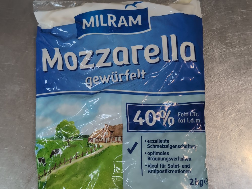 Mozzarella, gewürfelt von diba67 | Hochgeladen von: diba67 Mozzarella, gewürfelt von diba67 | Hochgeladen von: diba67