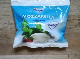 Mozzarella, Halbfettstufe | Hochgeladen von: tigerlillyhh
