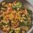 Vegane Gemüsepfanne mit Curryreis, Pak Choi und Cashewkernen von | Hochgeladen von: bergjens