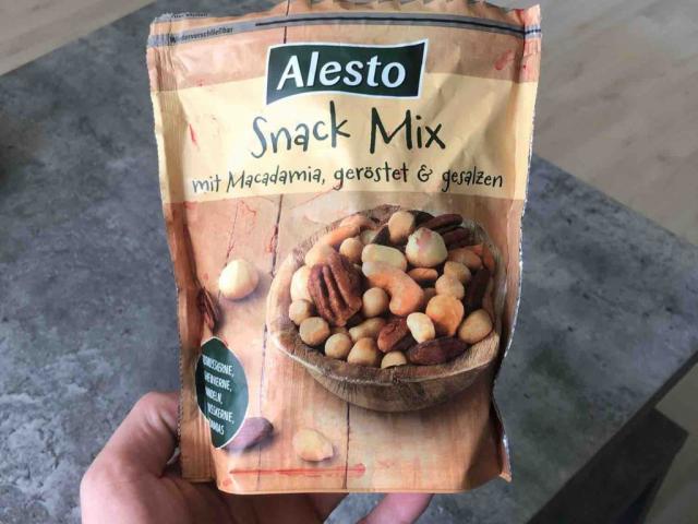 Snack Mix by Sascha2511 | Uploaded by: Sascha2511