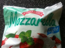 Mozarella light | Hochgeladen von: eugen.m Mozarella light | Hochgeladen von: eugen.m