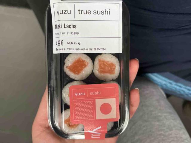 Sushi Maki Lachs (Kaufland) by laradamla | Uploaded by: laradamla