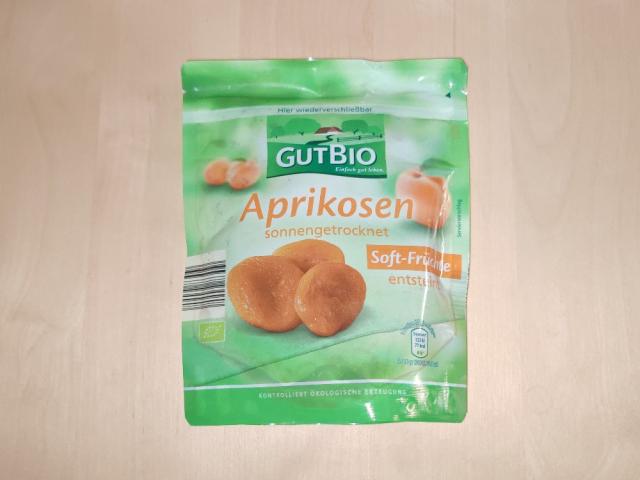 Hochgeladen von: annakare2