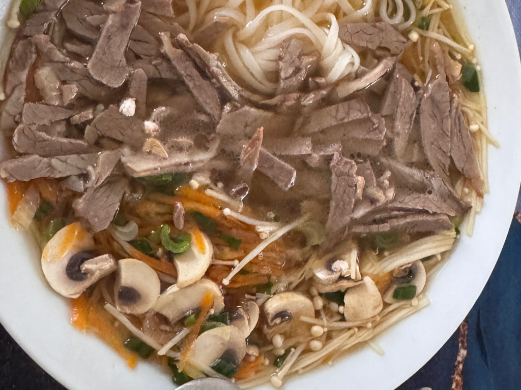 Pho Bo (Vietnamesische Nudelsuppe mit Rindfleisch) von HELT | Hochgeladen von: HELT