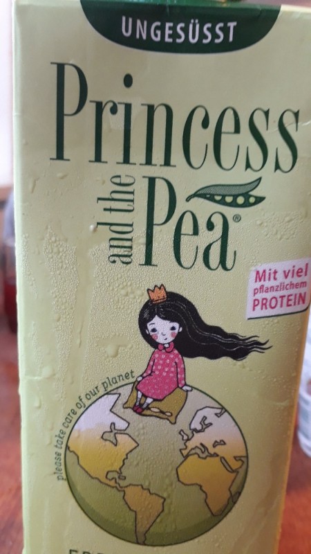princess ans the pea, Erbsen Drink  von SarahEgg | Hochgeladen von: SarahEgg