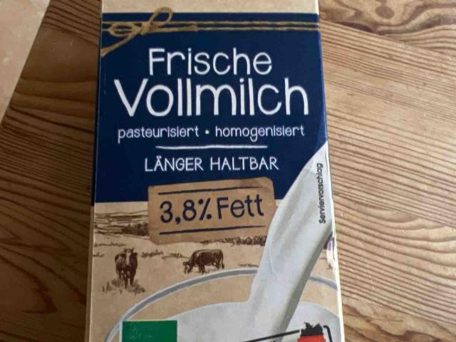 Frische Vollmilch  Edeka Bio, 3,8% Fett by christiandinkelacker | Uploaded by: christiandinkelacker