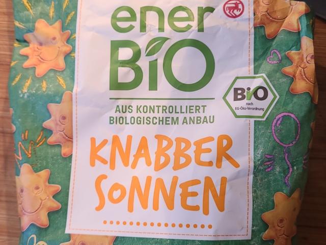 Hochgeladen von: *Juju*