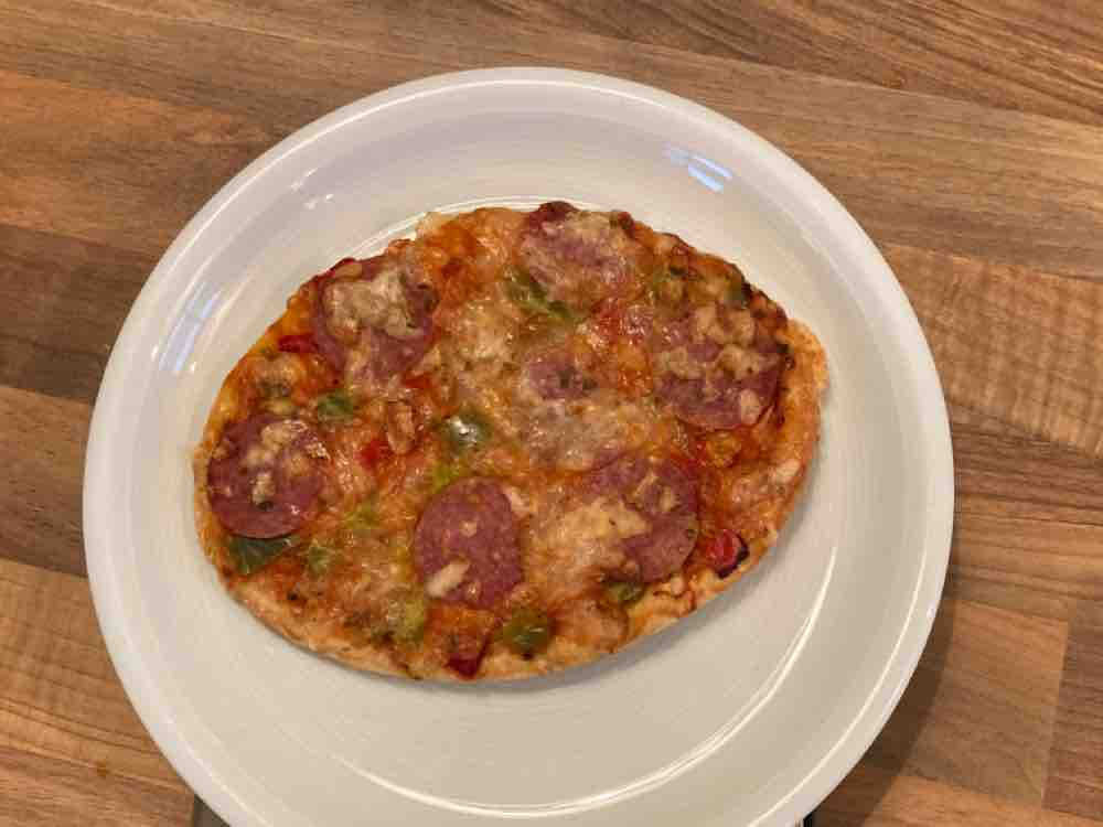 Pizza  Salami Rewe von Leonidas53 | Hochgeladen von: Leonidas53