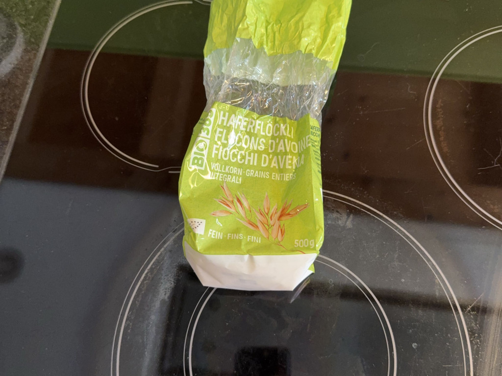 Hochgeladen von: paescuuu