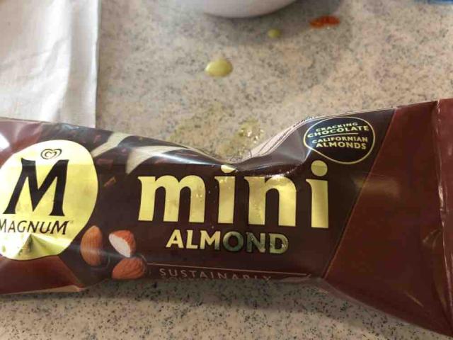 magnum, almond von Rummel | Hochgeladen von: Rummel