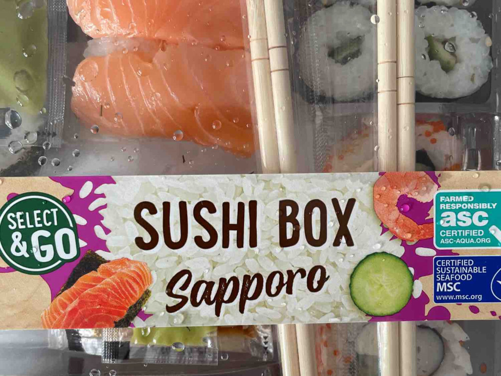 Family Box Sapporo , Sushi-Spezialitäten mit Sojasauce von 188Ka | Hochgeladen von: 188Katrin67