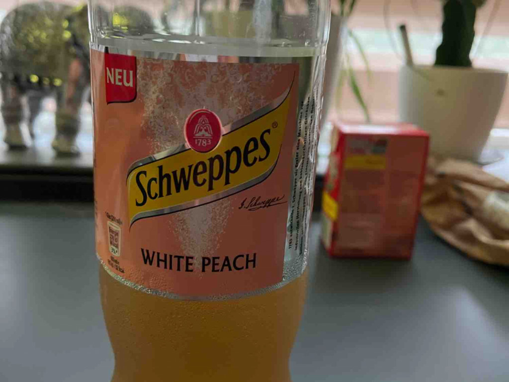 Schweppes White Peach von sklussmann747 | Hochgeladen von: sklussmann747
