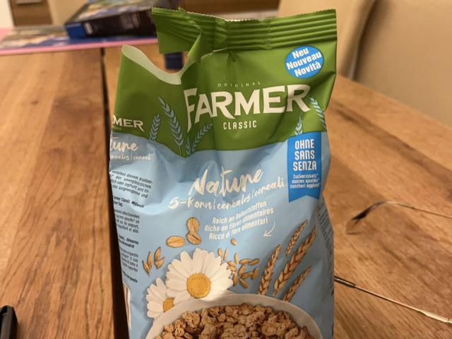 Hochgeladen von: TamaraFrommelt