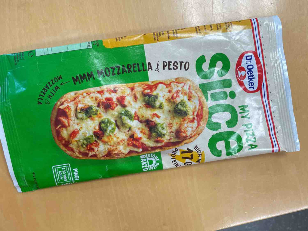 My Pizza Slice, Mozzarella &  Pesto von SilkeKroehn | Hochgeladen von: SilkeKroehn