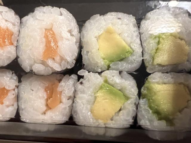 Hochgeladen von: Balkanessin Hochgeladen von: Balkanessin