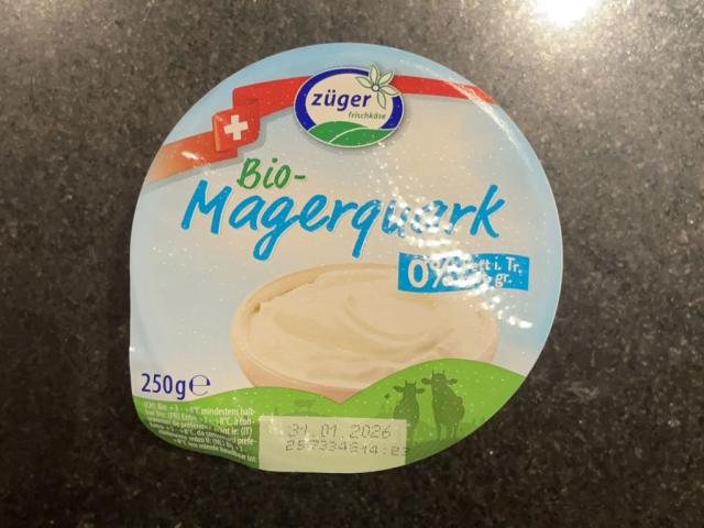 Hochgeladen von: JonasRenggli