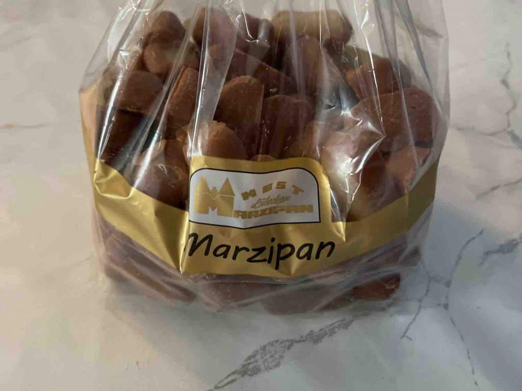 L?becker Marzipan in Vollmilch-Schokolade von Epsylia | Hochgeladen von: Epsylia