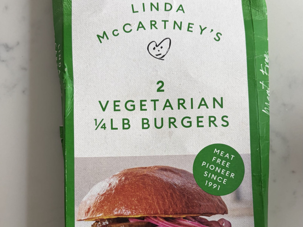 Hochgeladen von: valeriegmpl