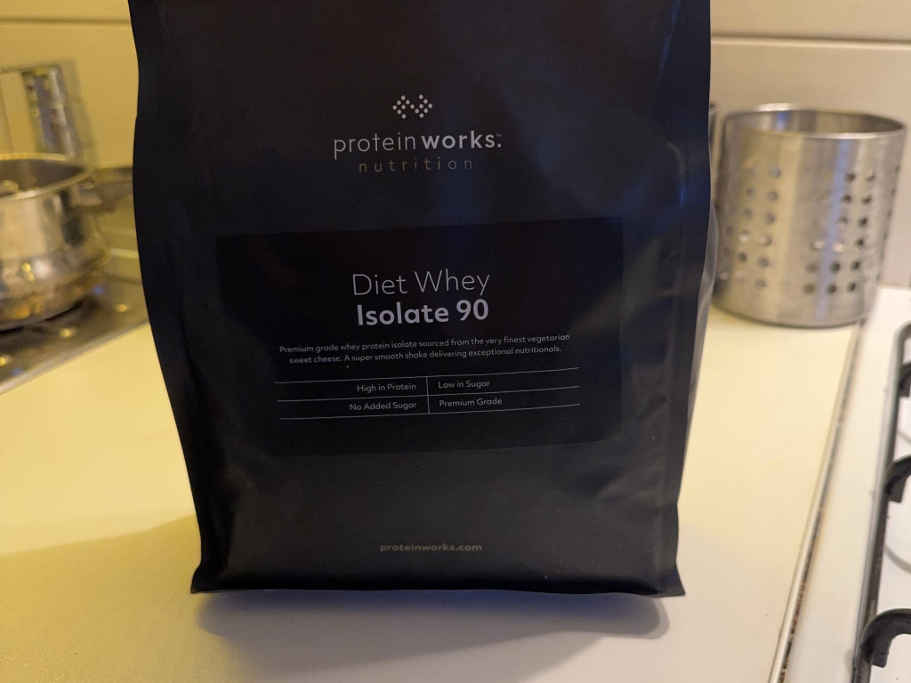 Diet whey isolate 90 strawberries and cream von catharinaclaus | Hochgeladen von: catharinaclaus