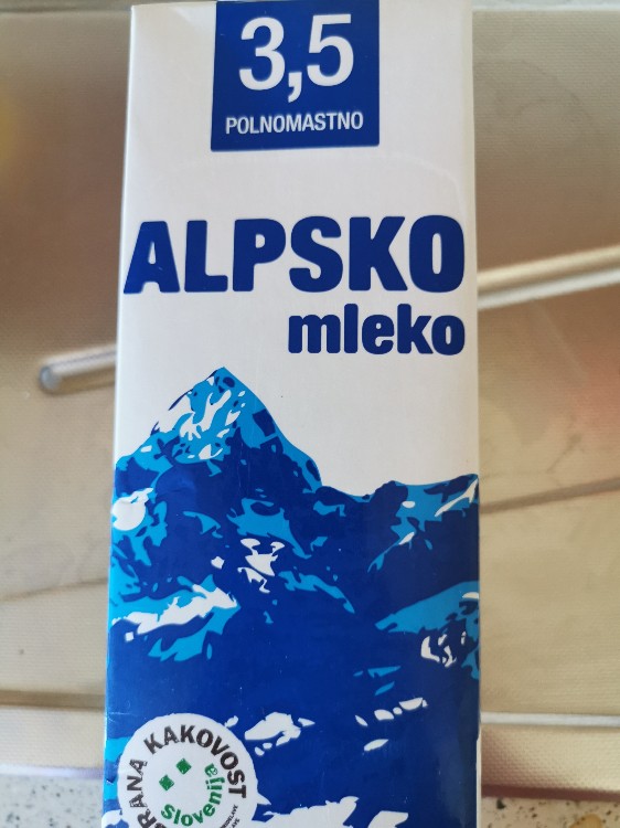 Alpsko mleko 3,5, Vollmilch von whoskristin | Hochgeladen von: whoskristin