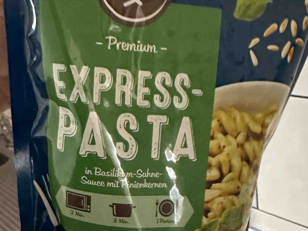 Express Pasta basilikum Sahne sauce von kronos96 | Hochgeladen von: kronos96