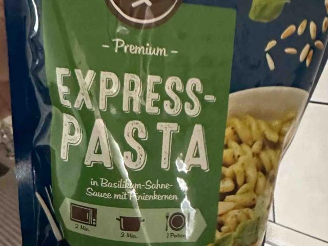 Express Pasta basilikum Sahne sauce von kronos96 | Hochgeladen von: kronos96