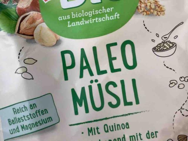 Paleo Müsli, mit Quinoa by hipsterkante | Uploaded by: hipsterkante