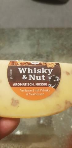 Whiskey and Nut Käse, Käsezubereitung mit Walnüssen und Whiskey  | Hochgeladen von: florianpirkner667