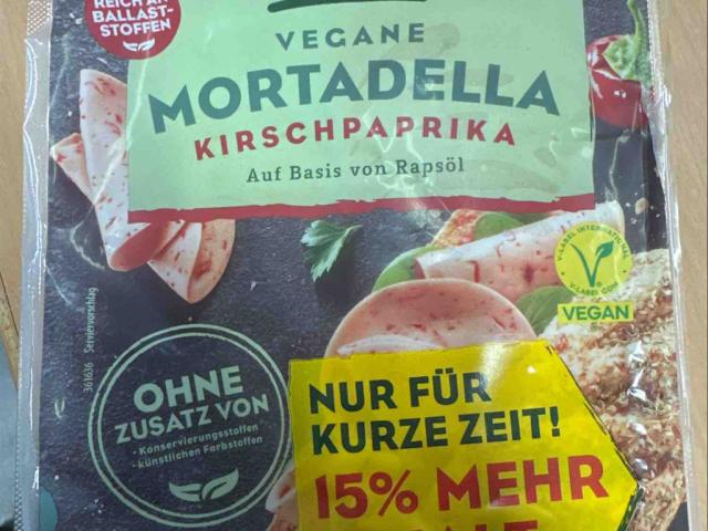 mortadella kirschpaprika (vegan) von BenKri | Hochgeladen von: BenKri